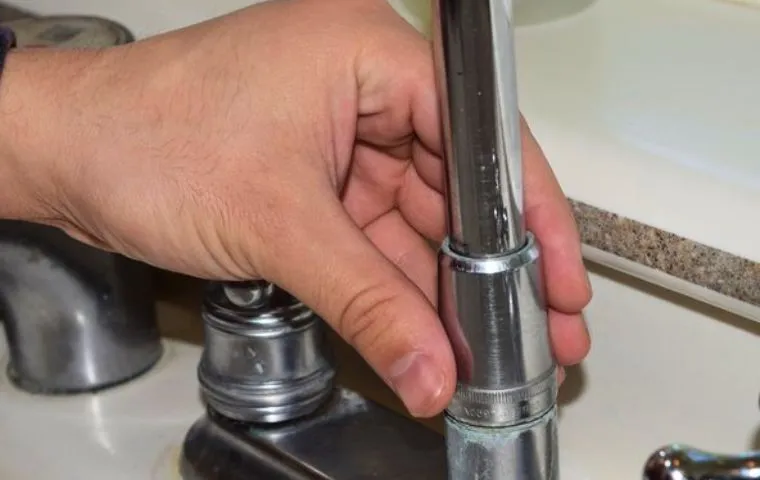 signs you need faucet repair service in Papaaloa, HI